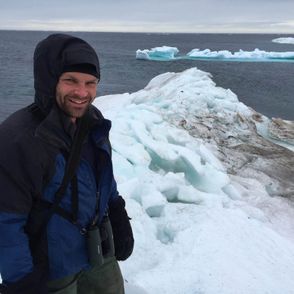 Arctic research expedition